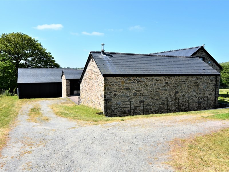 Pontfaen Barn, Pontfaen, Brecon, LD3 9RT. - Image No: 9536